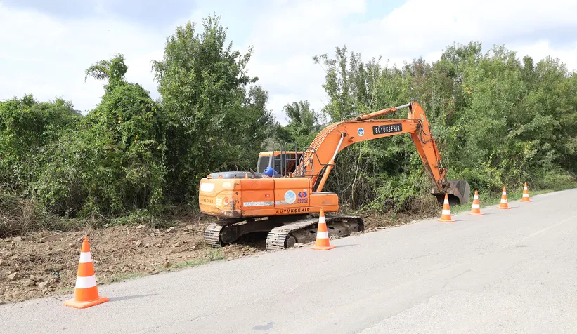 Büyükşehir’den 20 mahalle için yol hamlesi