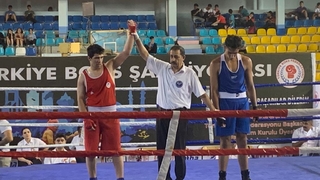 Büyükşehir’den boksta bir başarı daha