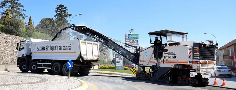 Büyükşehir’den önemli güzergahlarda iyileştirme çalışması
