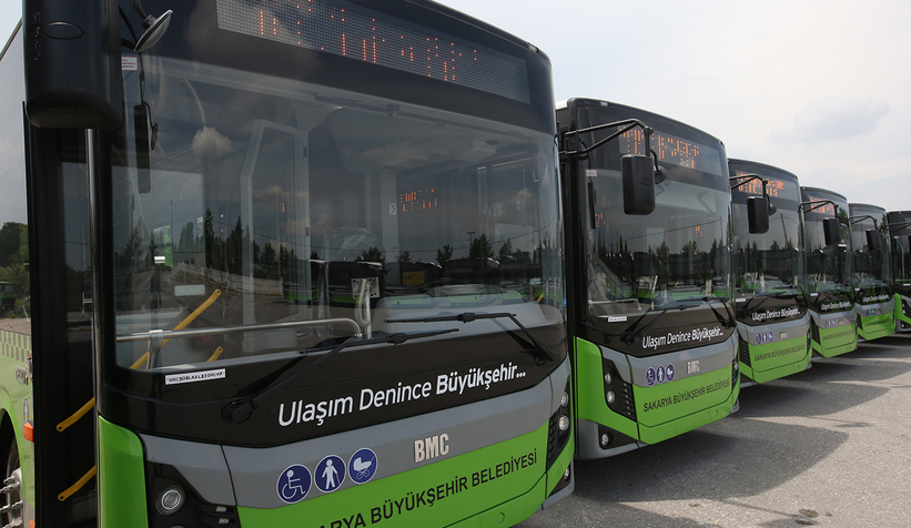 Büyükşehirden şehit ailelerine mezarlıklara ulaşım imkanı