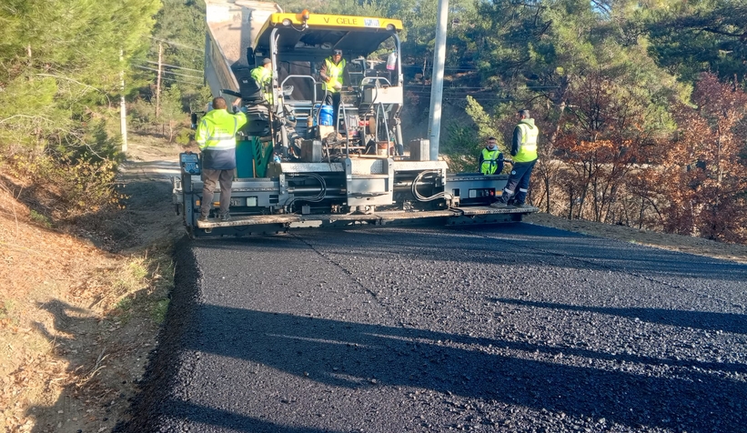 Büyükşehir’den şehrin en uzak noktasında asfalt atağı
