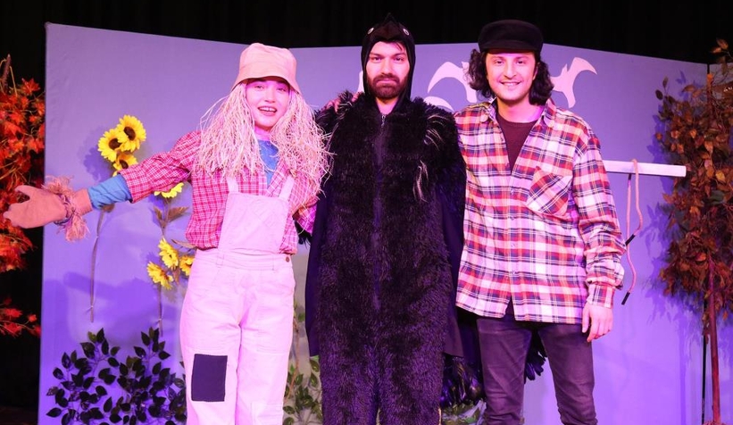  Büyükşehir’den tiyatro şöleni