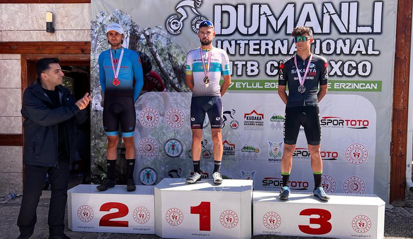 Büyükşehir’in pedalları Sakarya’yı gururlandırdı