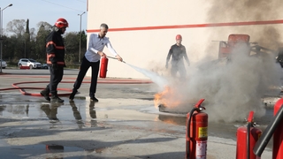 Büyükşehir’in şoförleri ateş karşısında eğitim gördü