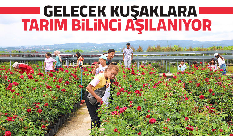 Büyükşehir’in tarım projeleri ile öğrencilere toprak bilinci aşılanıyor