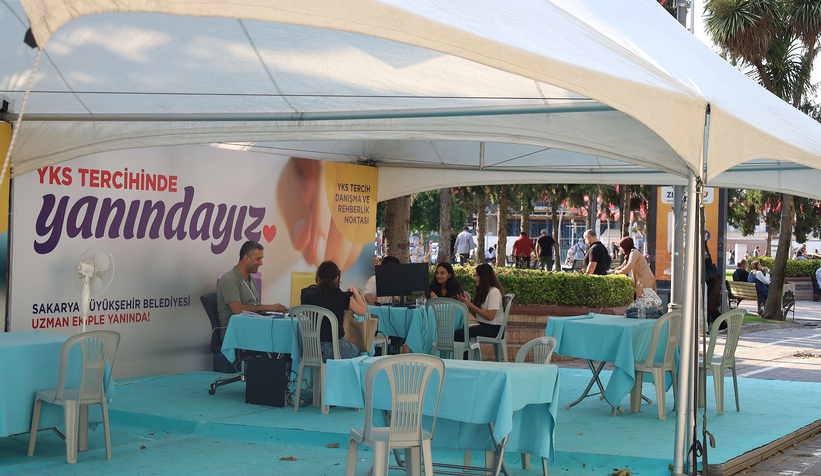 Büyükşehir’in YKS tercih danışmanlığı yoğun ilgi gördü