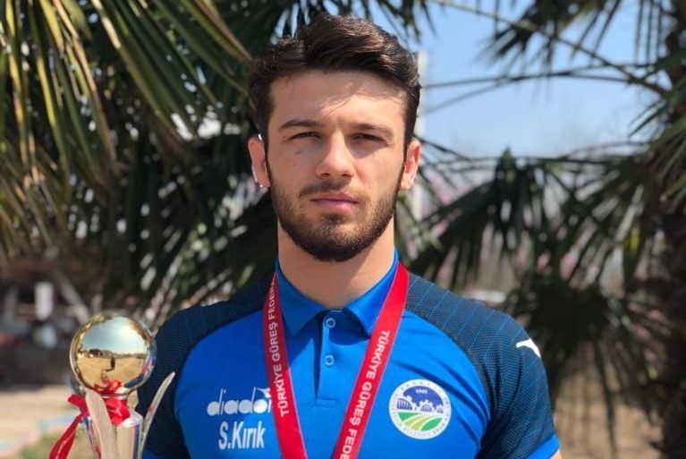 Büyükşehirli güreşçi Dünya Şampiyonası’nda mindere çıkıyor