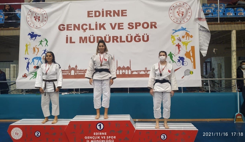Büyükşehir’li judocular Edirne’de kürsüye çıktı
