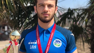 Büyükşehirli Kırık Türkiye Şampiyonu oldu