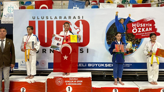 Büyükşehirli Serra Türkiye şampiyonluğuna uzandı