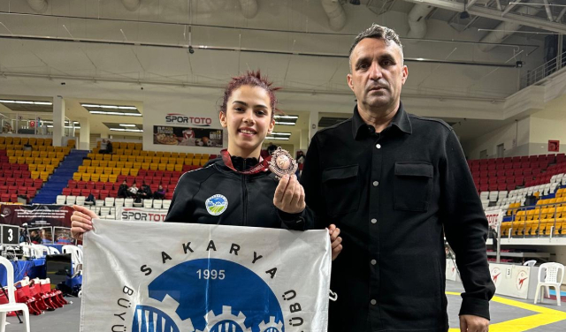 Büyükşehirli sporcu Milli takıma seçildi