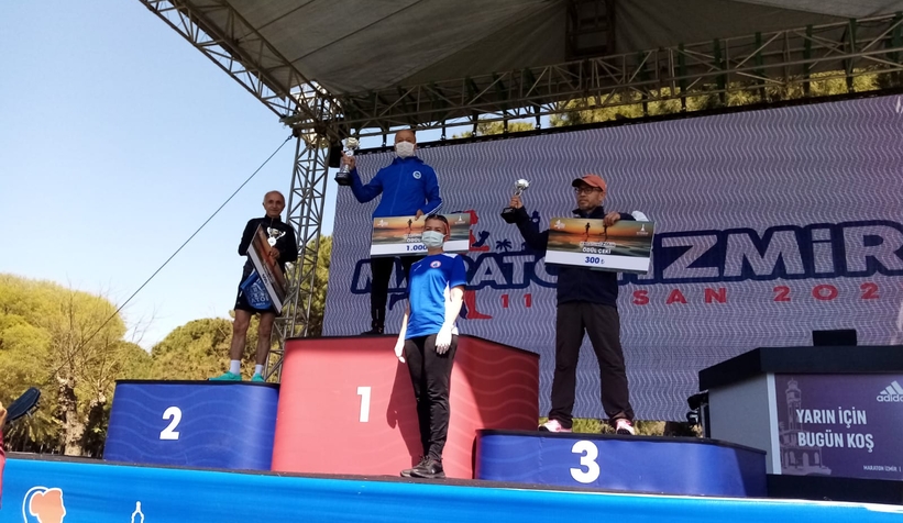 Büyükşehirli sporcudan Türkiye rekoru