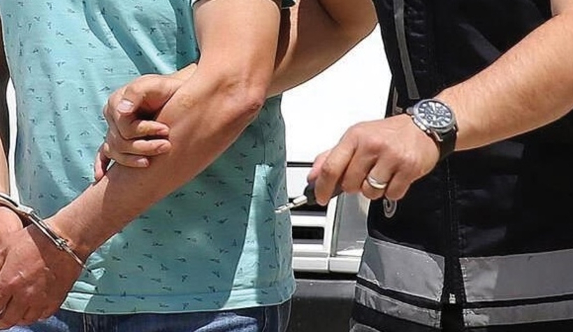 Çaldığı paraları donuna sakladı!