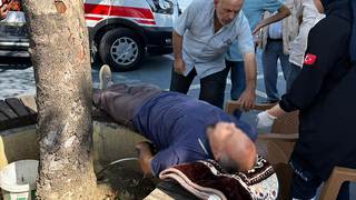 Cami bahçesinde yürekleri ağza getiren anlar