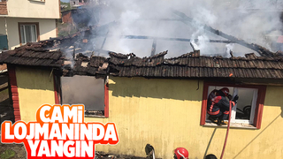 Cami lojmanında çıkan yangın itfaiye ekiplerince söndürüldü