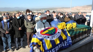 Cansız bedeni bulunan doktora gözyaşlarıyla veda