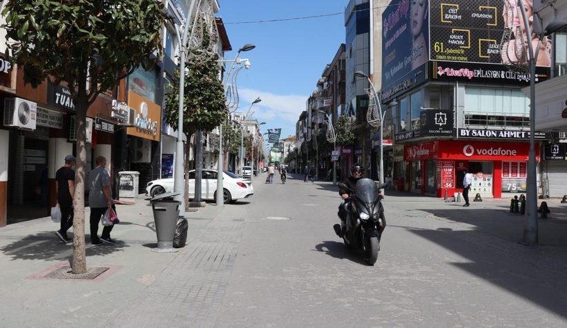 Çark Caddesi boş kaldı