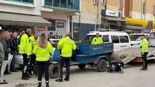Çarşıda Bayram Yoğunluğu: Patpat Tartışması Ortalığı Karıştırdı