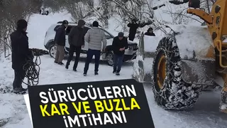 Çatalkaya-Boztepe yolunda araçlar karda kaydı