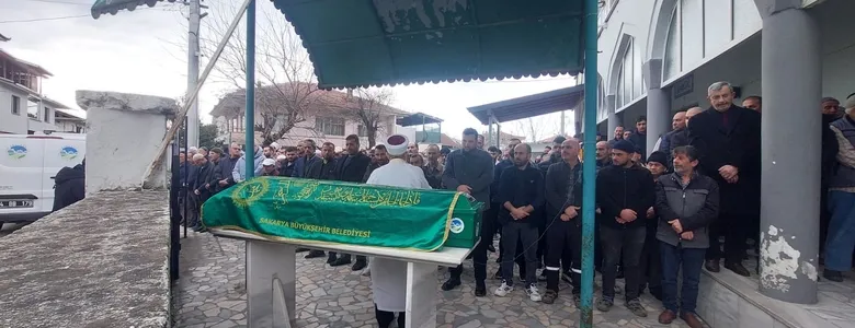 Çatıdan düşen yaşlı adam toprağa verildi