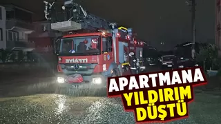 Çatıya yıldırım düştü yangın çıktı