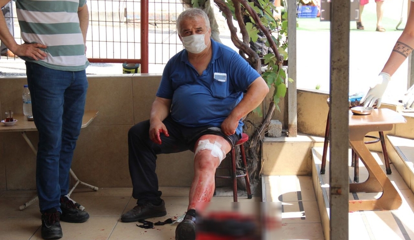 Çay ocağında tartıştı, silahla ayağından vurdu