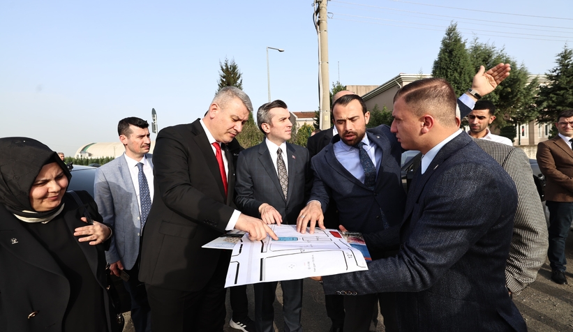 Çelik Sakarya'da destek topladı