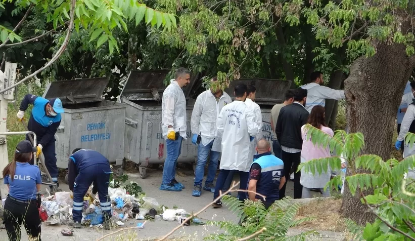 Cesedini Parçaladığı Adamın Sırtına Bıçakla Harf Kazımış