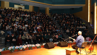 Çetin Akdeniz ile Sakarya’da Türk Halk Müziği esintisi