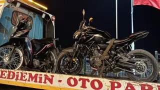 Çevreyi rahatsızlık veren motosikletliler yakalandı