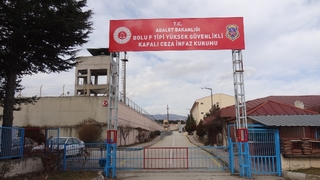 Cezaevinde mahkumlar yemekten zehirlendi