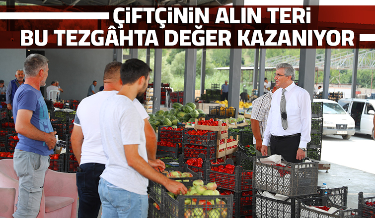 Çiftçi bu merkezde ürününü aracısız tüketiciye ulaştırıyor