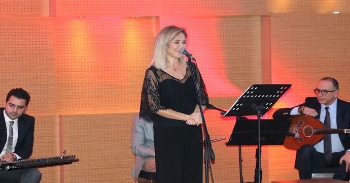Çiğdem Yarkın, Ziya Taşkent’te sahne aldı 