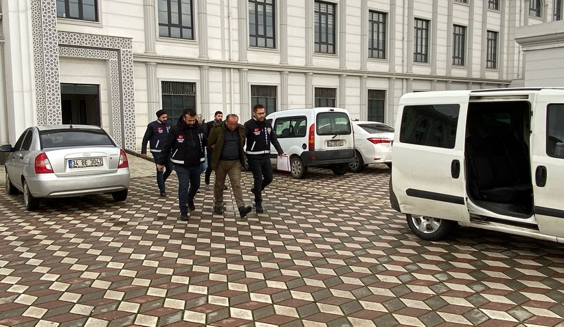 Cinayet sonrası cesetle 1,5 gün boyunca gezmiş