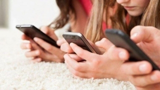 Çocuklar artık büyünce YouTuber veya influencer olmak istiyor