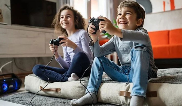 Çocukların 3 saat bilgisayar oyunu oynaması beyni geliştiriyor 