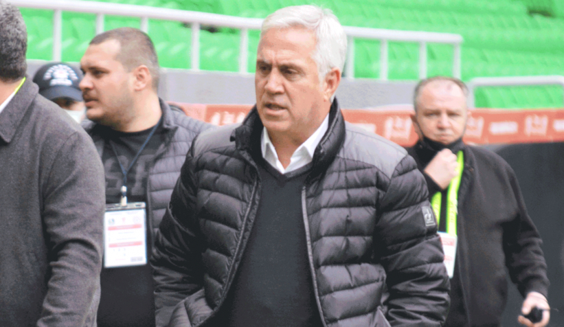 Coşkundere takımla toplantı yaptı