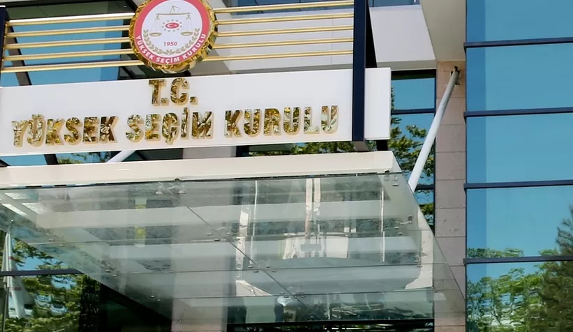 Cumhurbaşkanı adayları ilk gün kaç imza topladı?