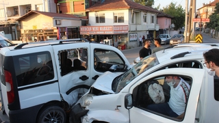 D-100'de feci kaza: 7 yaralı