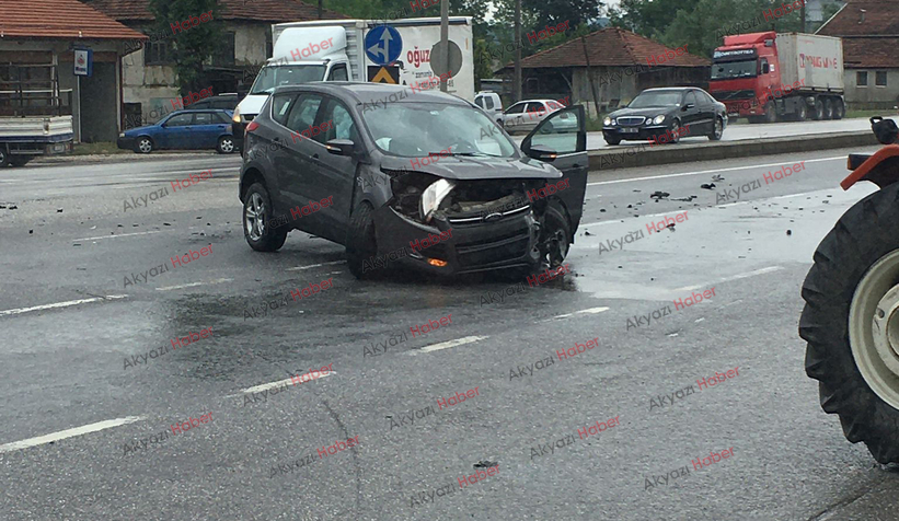 D-100'de kaza: 1 yaralı