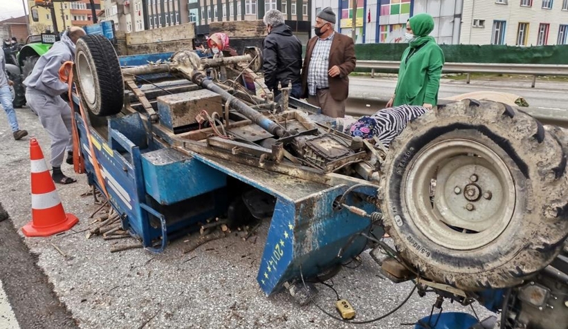 D-100'de lastiği çıkan pat pat takla attı