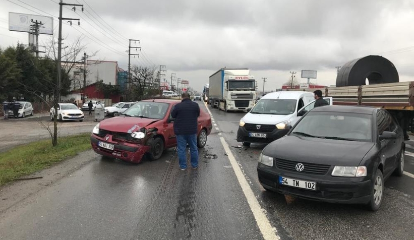 D-100'de zincirleme kaza