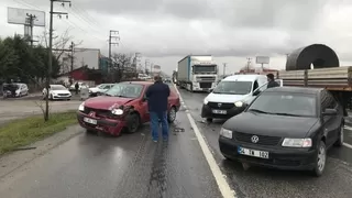 D-100'de zincirleme kaza
