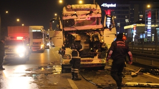 D-100’de tanker, hafriyat kamyonuna çarptı: 2 yaralı