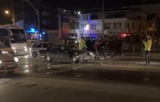 D-100’ü boks ringine çevirdiler