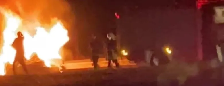 D-140'da otomobil alev alev yandı