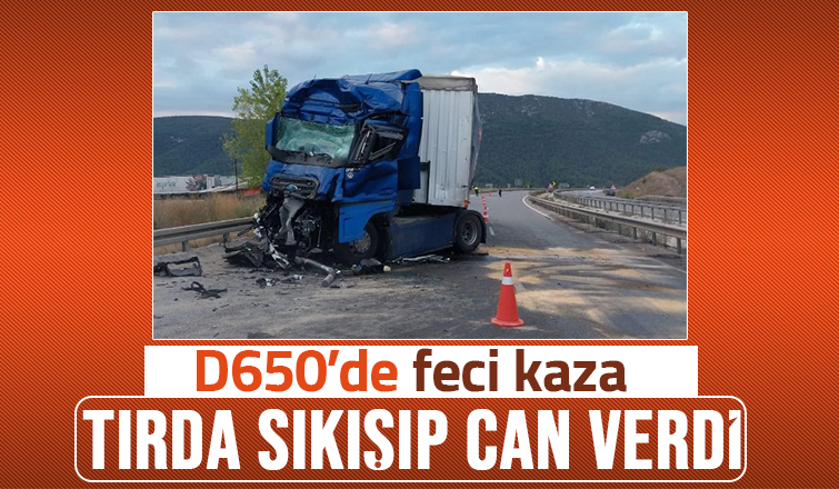 D-650'de tırlar çarpıştı: 1 ölü