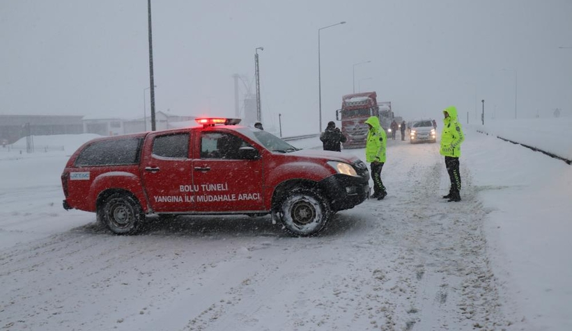  D100 ve TEM’in Bolu geçişi trafiğe kapatıldı
