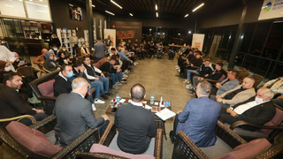 Daha Aydınlık Yarınlara gençlerle yürüyoruz