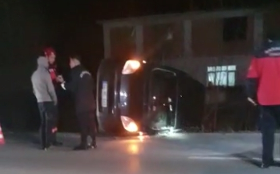 Dar yol kazalara yol açıyor